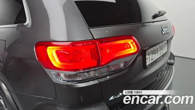 2020 Jeep Grand Cherokee 3.6 Overland Sold VIN 1C4RJFCG9LC269844 – photo 32 2020 Jeep Grand Cherokee 3.6 Overland Sold VIN 1C4RJFCG9LC269844 – photo 32