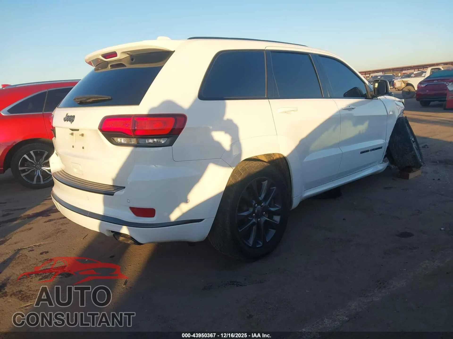2018 JEEP GRAND CHEROKEE Damaged VIN 1C4RJFCT6JC137585 – dashboard
