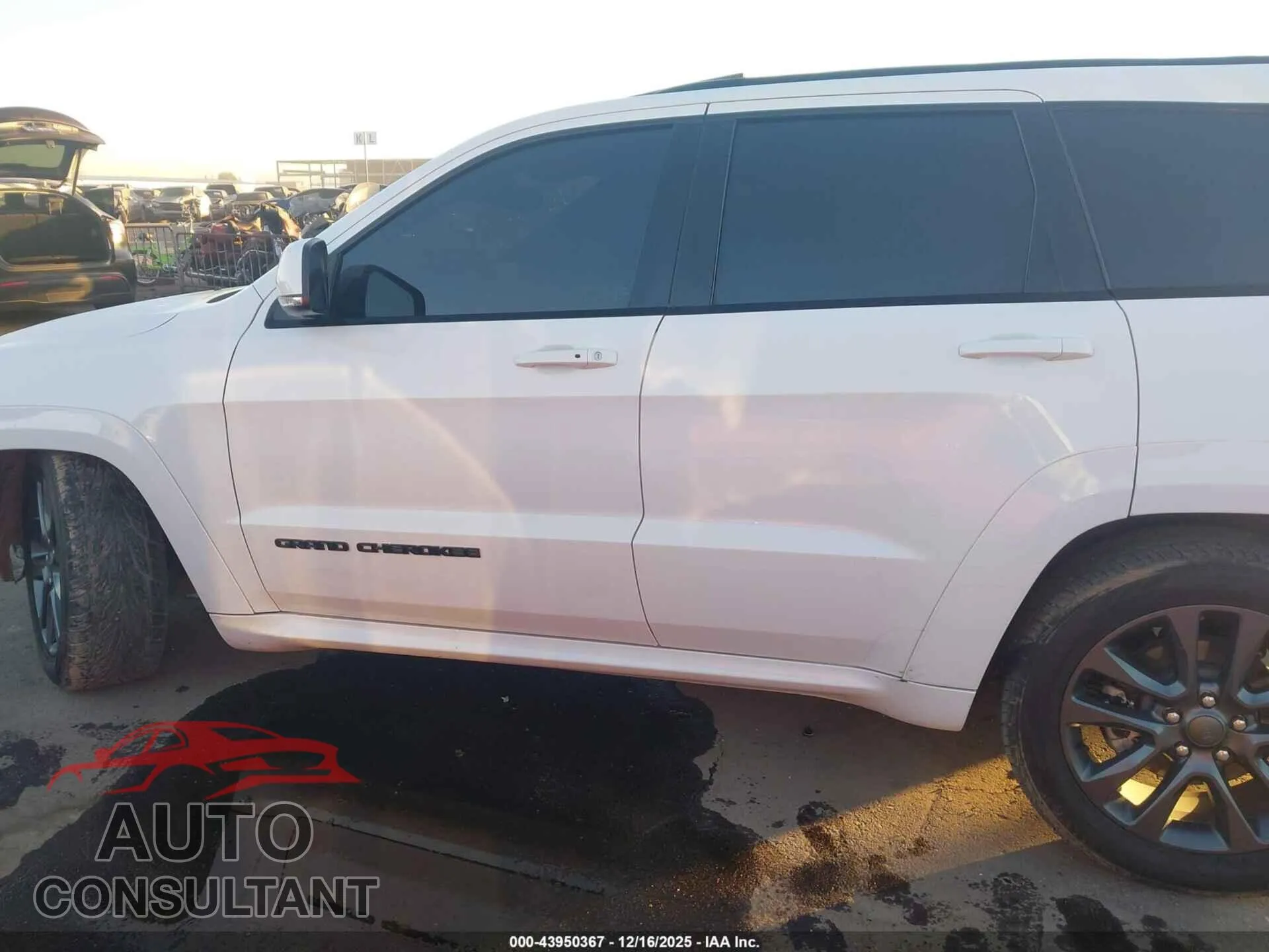 2018 JEEP GRAND CHEROKEE Damaged VIN 1C4RJFCT6JC137585 – photo 14