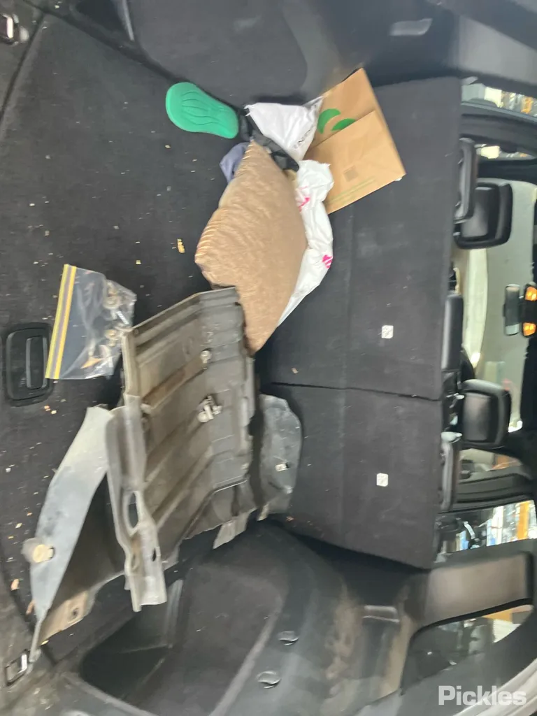 2015 Jeep Grand Cherokee Used VIN 1C4RJFEG6FC885308 – interior seats