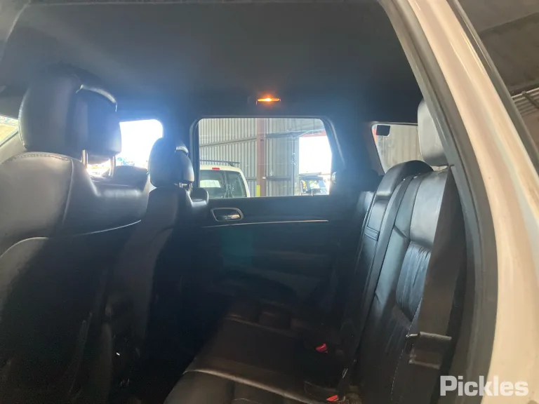 2015 Jeep Grand Cherokee Damaged VIN 1C4RJFFM0FC701338 – dashboard