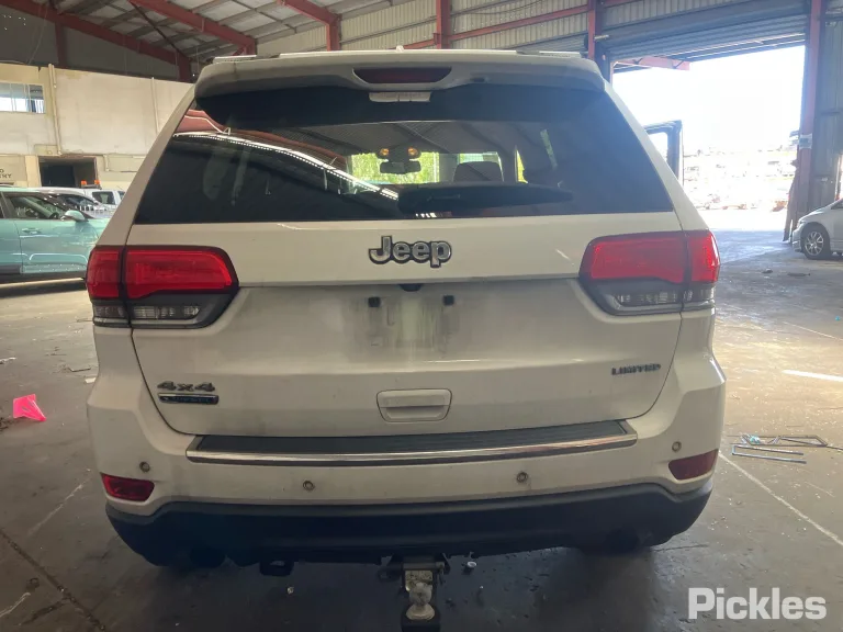 2015 Jeep Grand Cherokee Damaged VIN 1C4RJFFM0FC701338 – photo 20