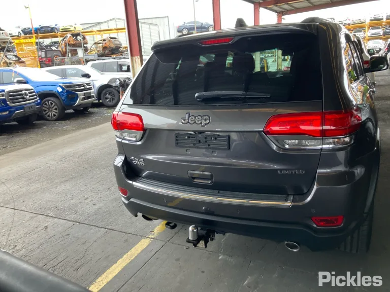 2013 Jeep Grand Cherokee Damaged VIN 1C4RJFFM9EC189058 – photo 29