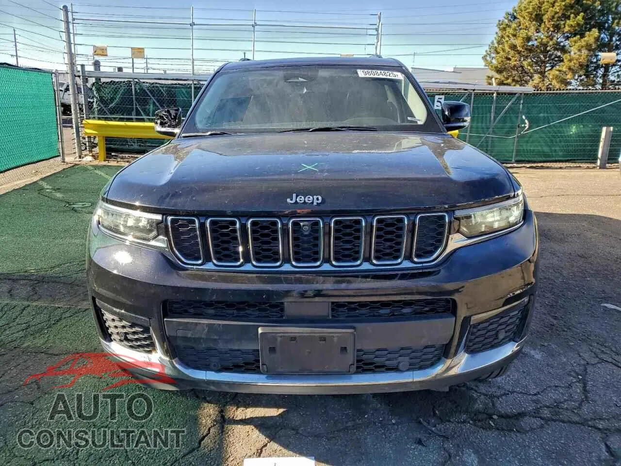 2022 JEEP GRAND CHER Damaged VIN 1C4RJKBG2N8580225 – interior seats 2022 JEEP GRAND CHER Damaged VIN 1C4RJKBG2N8580225 – interior seats