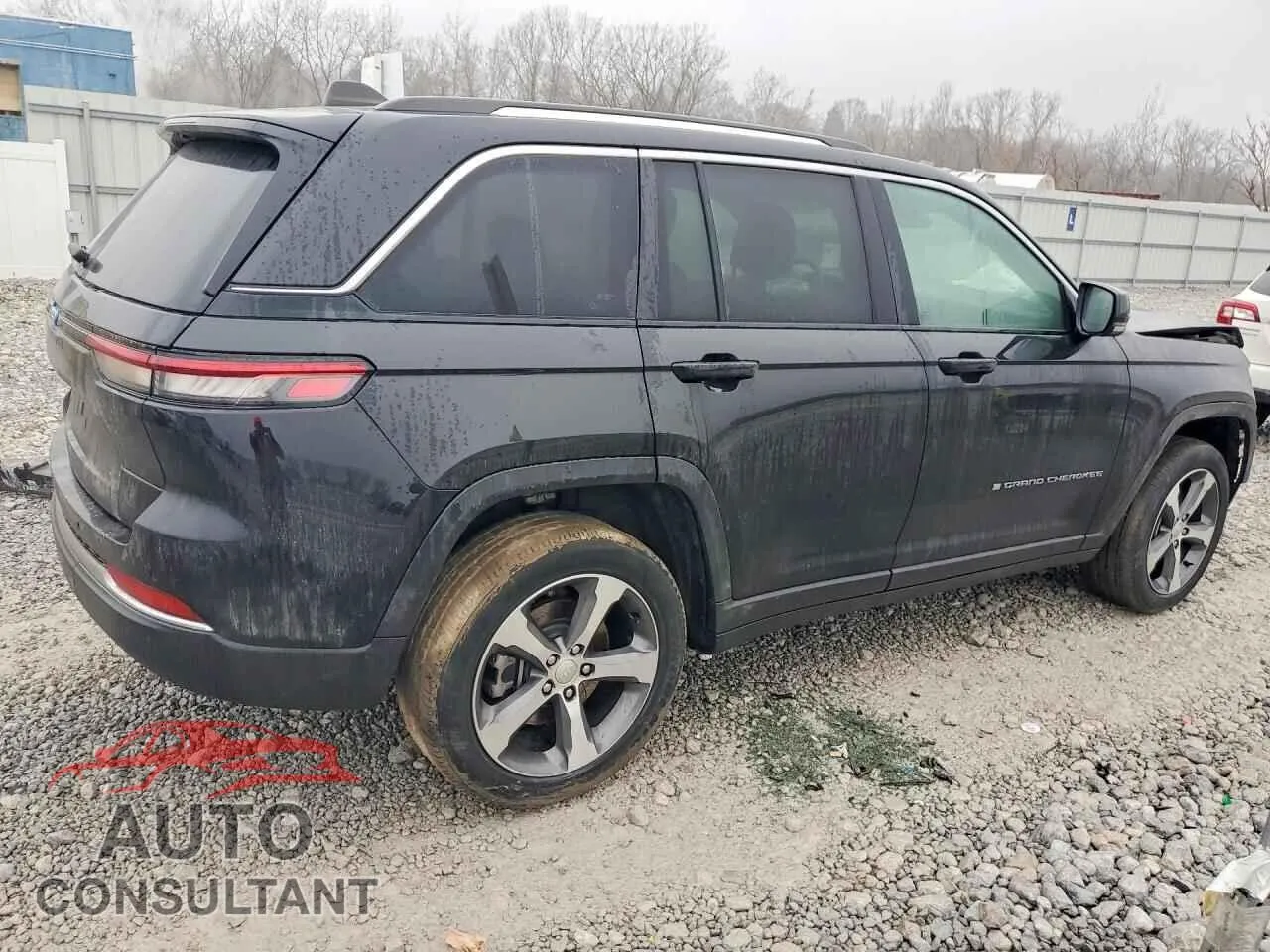 2022 JEEP CHEROKEE Used VIN 1C4RJYB6XN8747229 – side profile
