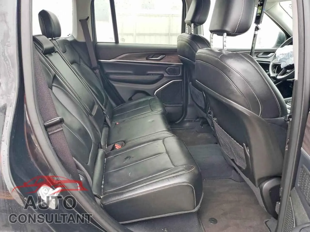 2022 JEEP CHEROKEE Used VIN 1C4RJYB6XN8747229 – photo 11