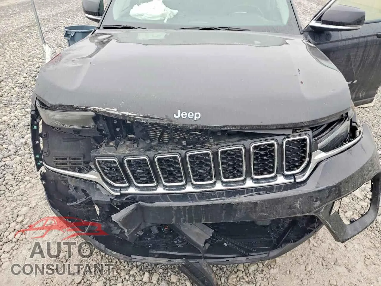 2022 JEEP CHEROKEE Used VIN 1C4RJYB6XN8747229 – photo 12