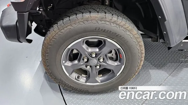 2022 Jeep Gladiator (JT) 3.6 Rubicon Sold VIN 1C6JJTBG6NL133484 – trunk area
