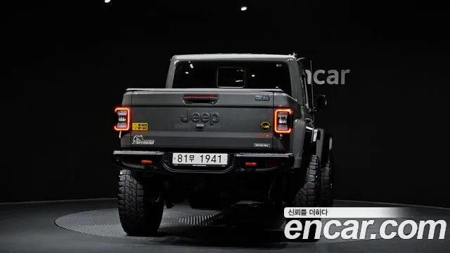 2021 Jeep Gladiator (JT) 3.6 Rubicon Sold VIN 1C6JJTBG9ML524109 – undercarriage 2021 Jeep Gladiator (JT) 3.6 Rubicon Sold VIN 1C6JJTBG9ML524109 – undercarriage