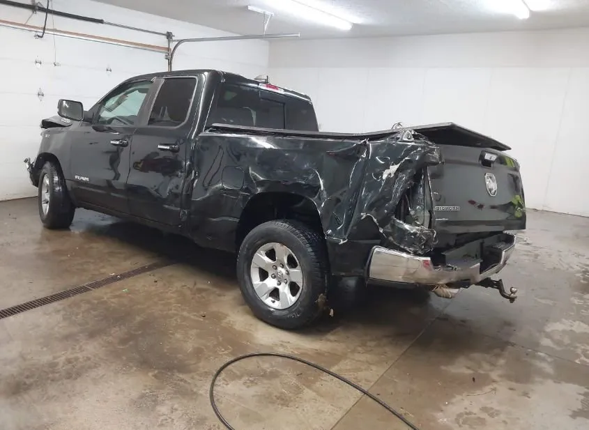 2019 RAM 1500 Used VIN 1C6SRFBT2KN680747 – interior seats 2019 RAM 1500 Used VIN 1C6SRFBT2KN680747 – interior seats