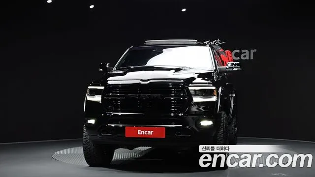 2019 Dodge RAM Pickup 5.7 Sold VIN 1C6SRFLT2KN629554 – dashboard