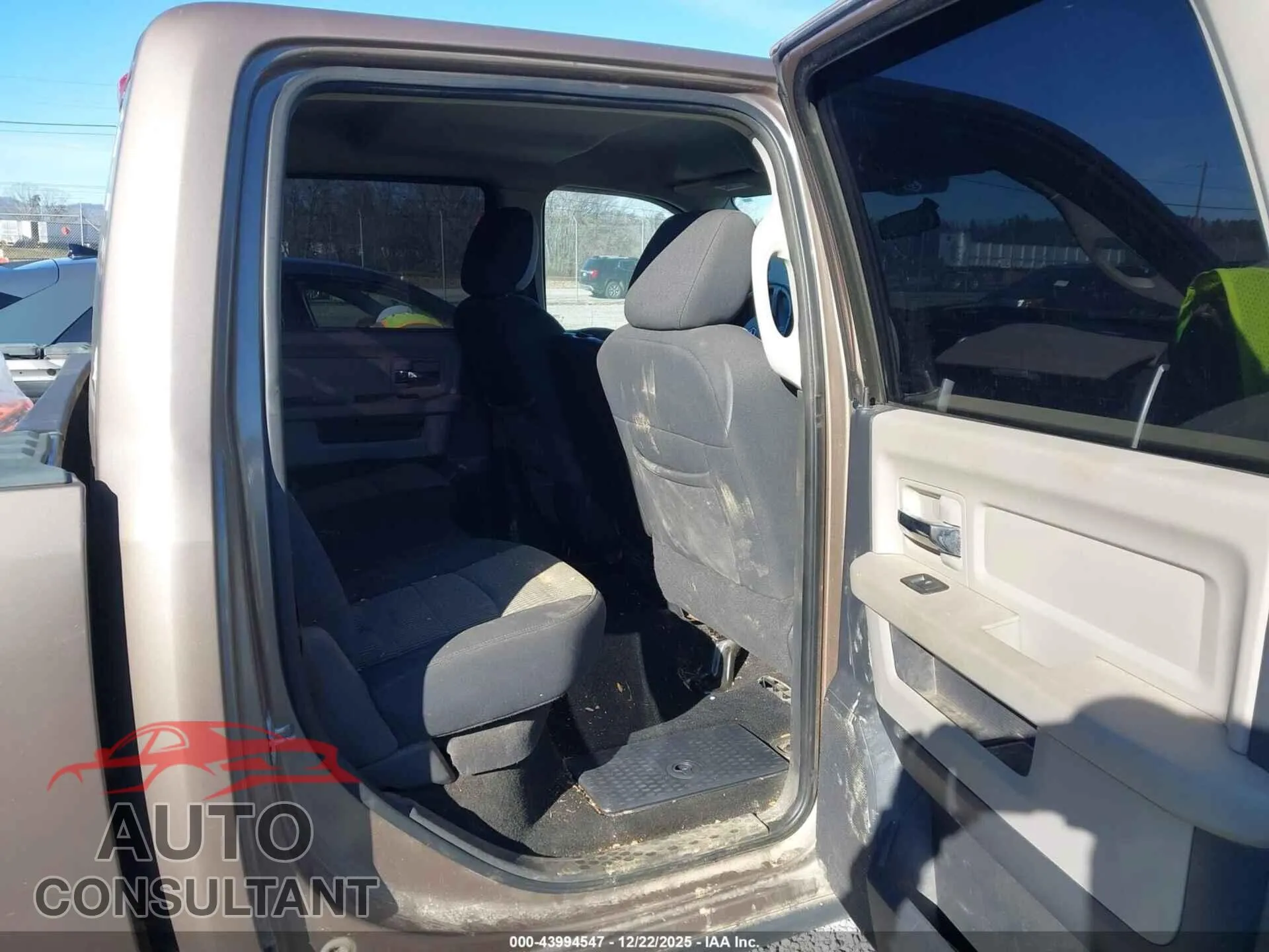 2009 DODGE RAM 1500 Damaged VIN 1D3HV13T09J527017 – undercarriage 2009 DODGE RAM 1500 Damaged VIN 1D3HV13T09J527017 – undercarriage
