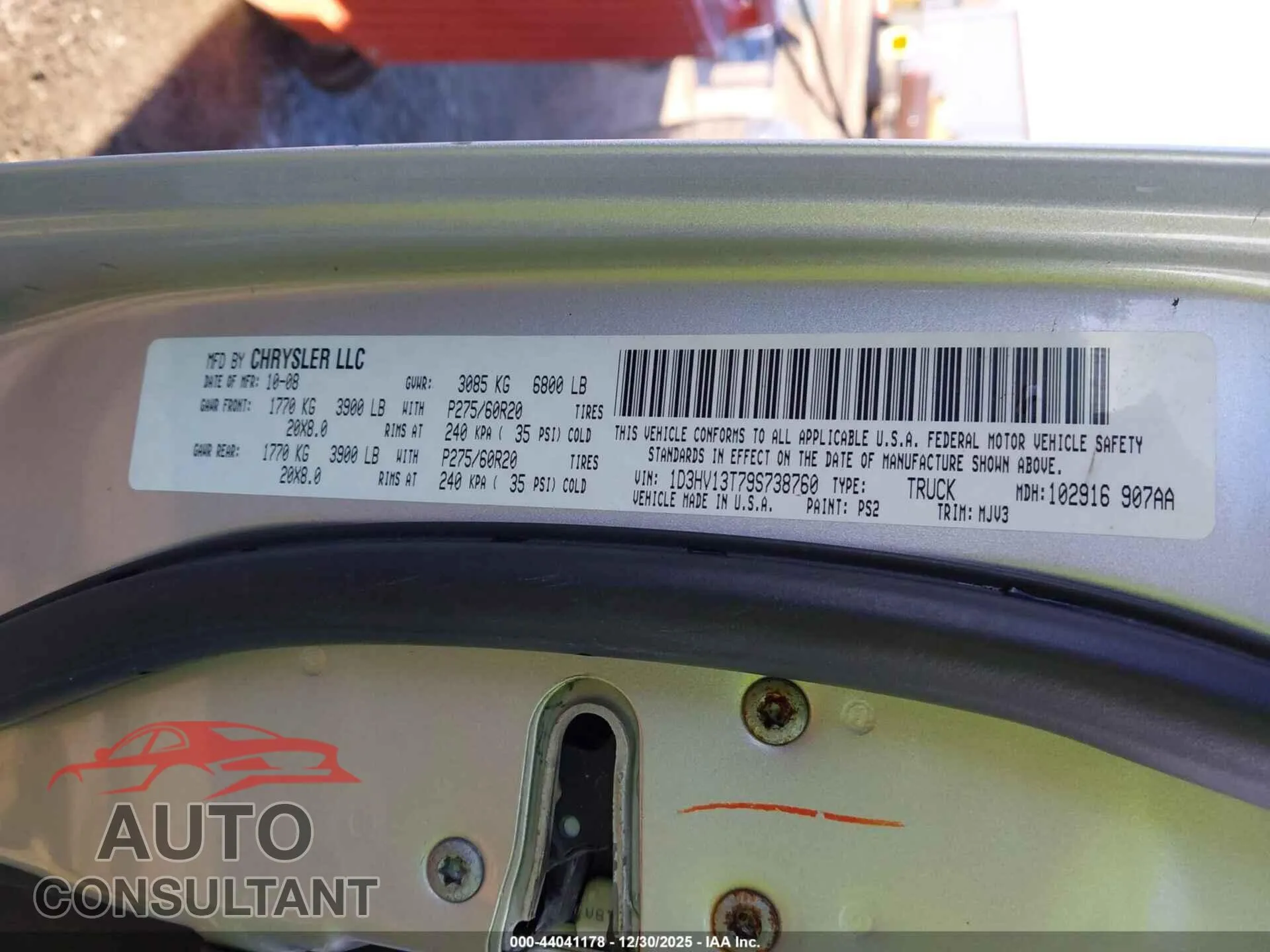 2009 DODGE RAM 1500 Damaged VIN 1D3HV13T79S738760 – trunk area