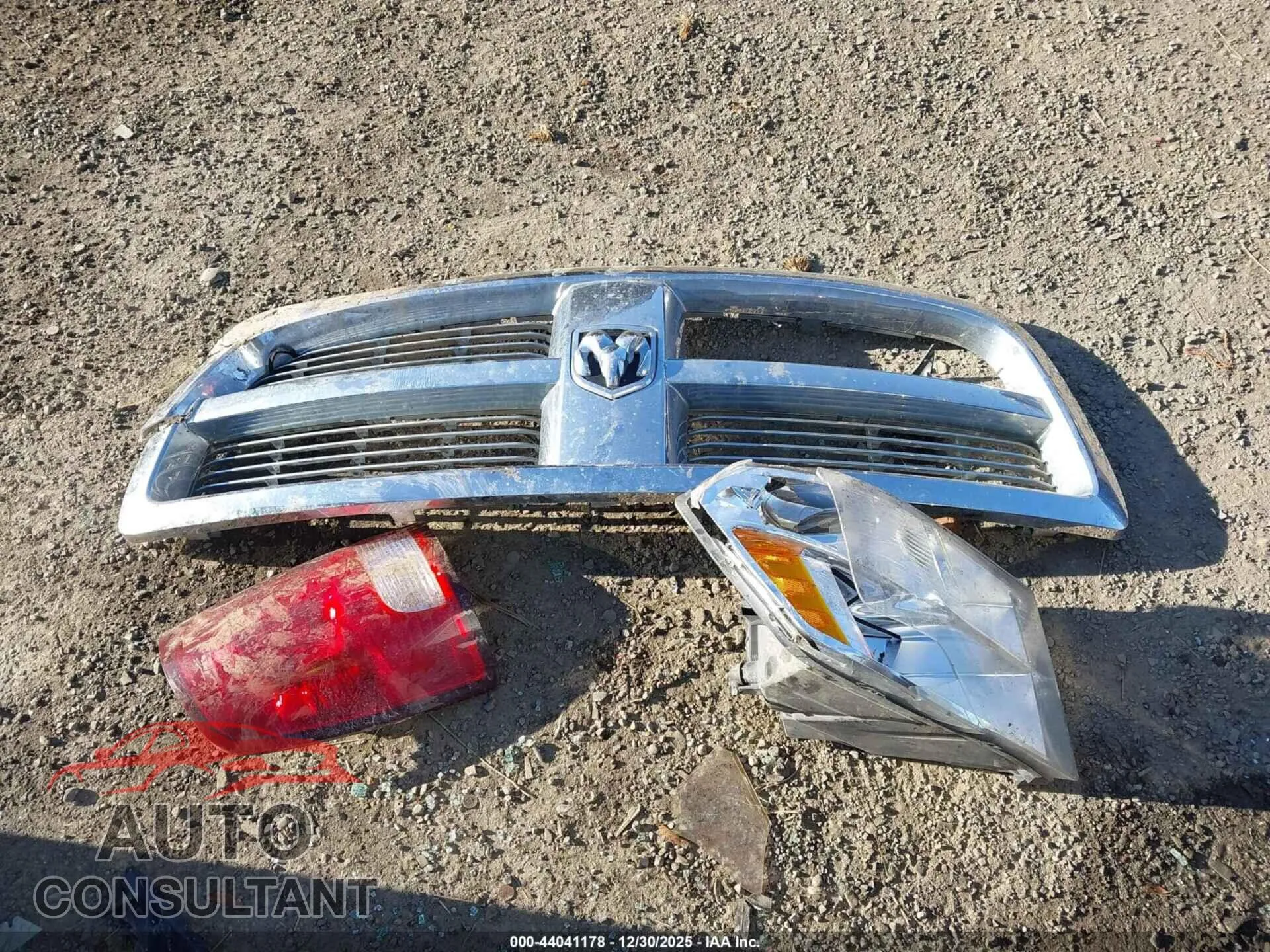 2009 DODGE RAM 1500 Damaged VIN 1D3HV13T79S738760 – photo 12