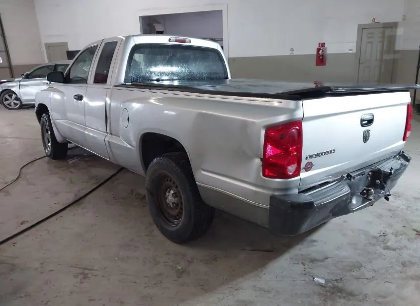 2006 DODGE Dakota Used VIN 1D7HE22K16S692531 – dashboard