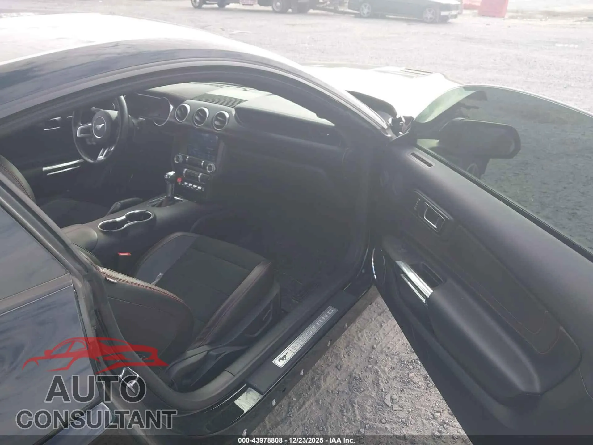 2021 FORD MUSTANG Damaged VIN 1FA6P8CF8M5104531 – undercarriage