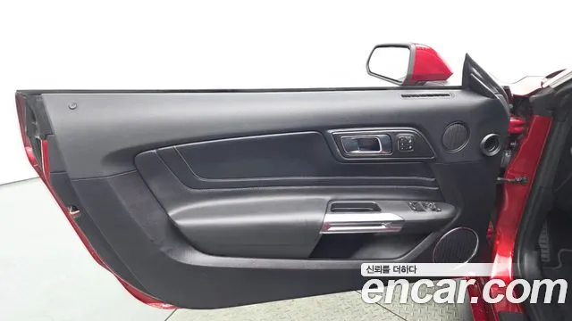 2019 Ford Mustang Coupe Sold VIN 1FA6P8TH2K5146322 – dashboard