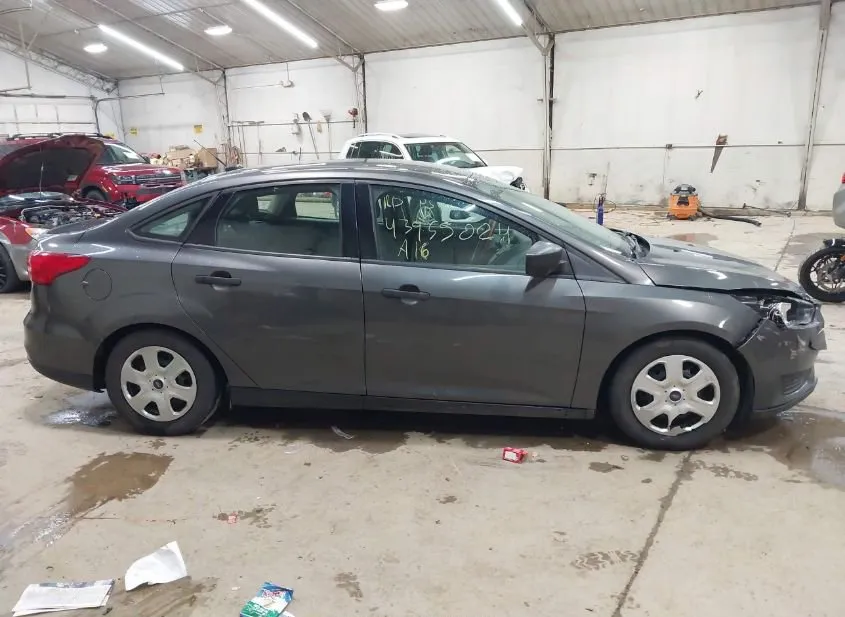 2016 FORD Focus Used VIN 1FADP3E2XGL235755 – photo 13