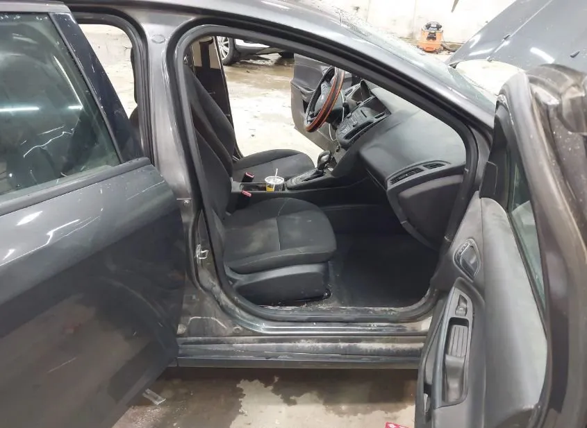 2016 FORD Focus Used VIN 1FADP3E2XGL235755 – photo 16