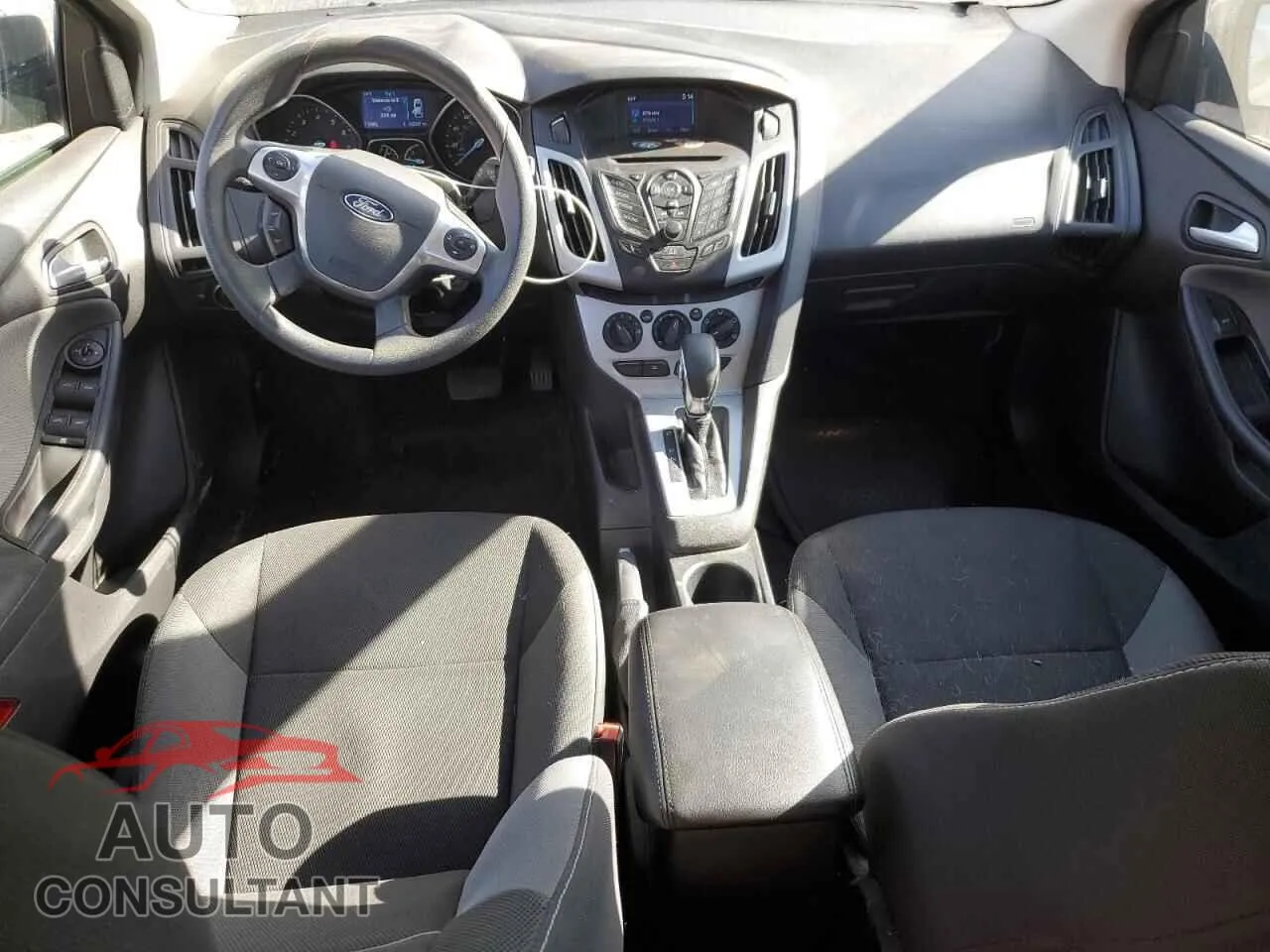 2014 FORD FOCUS Damaged VIN 1FADP3F22EL245000 – undercarriage 2014 FORD FOCUS Damaged VIN 1FADP3F22EL245000 – undercarriage
