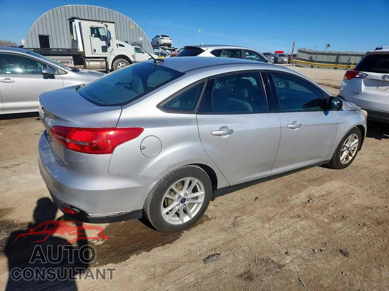 2015 FORD FOCUS Damaged VIN 1FADP3F25FL365648 – side profile