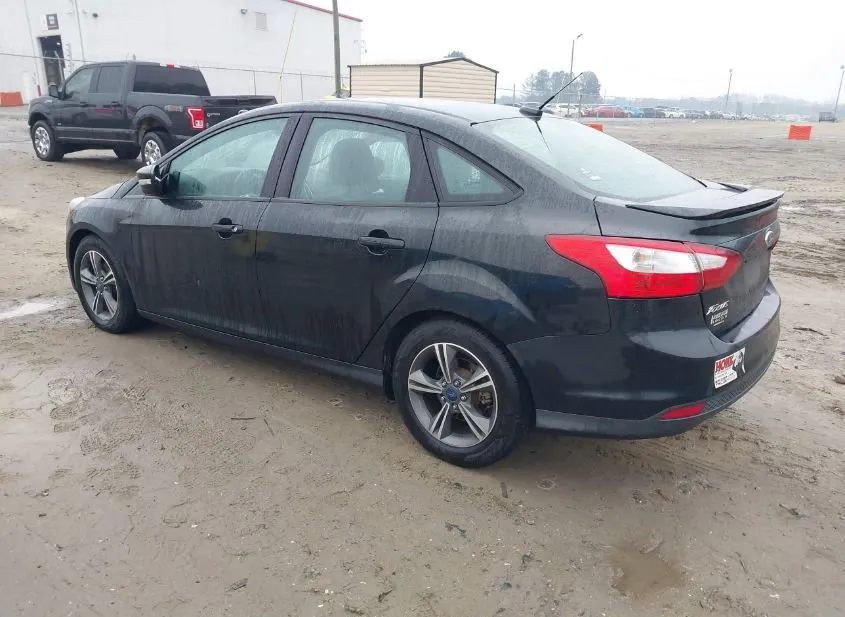 2014 FORD Focus Used VIN 1FADP3F28EL227732 – interior seats