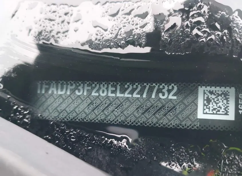 2014 FORD Focus Used VIN 1FADP3F28EL227732 – exterior detail