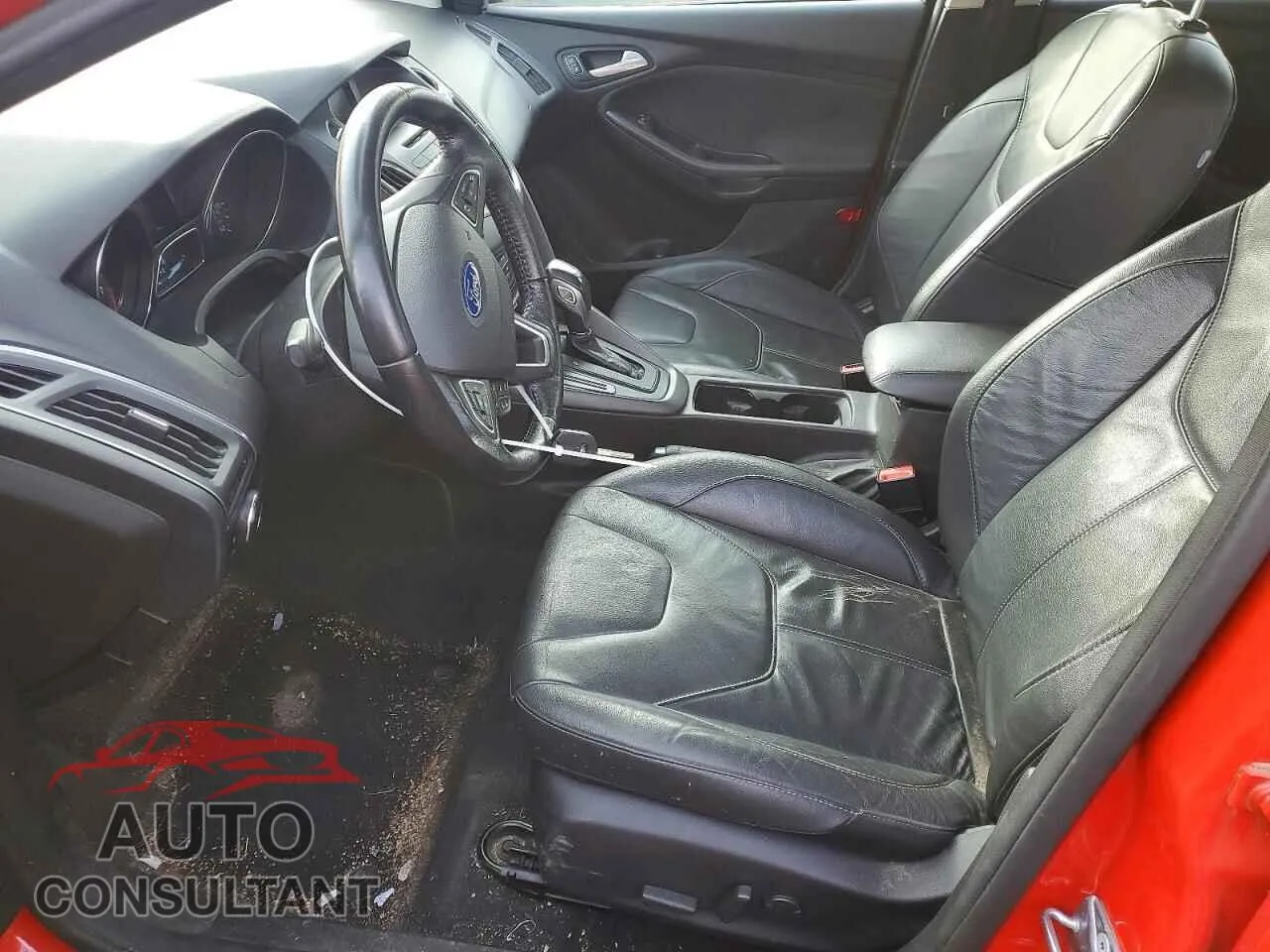 2016 FORD FOCUS Damaged VIN 1FADP3K28GL215329 – exterior detail