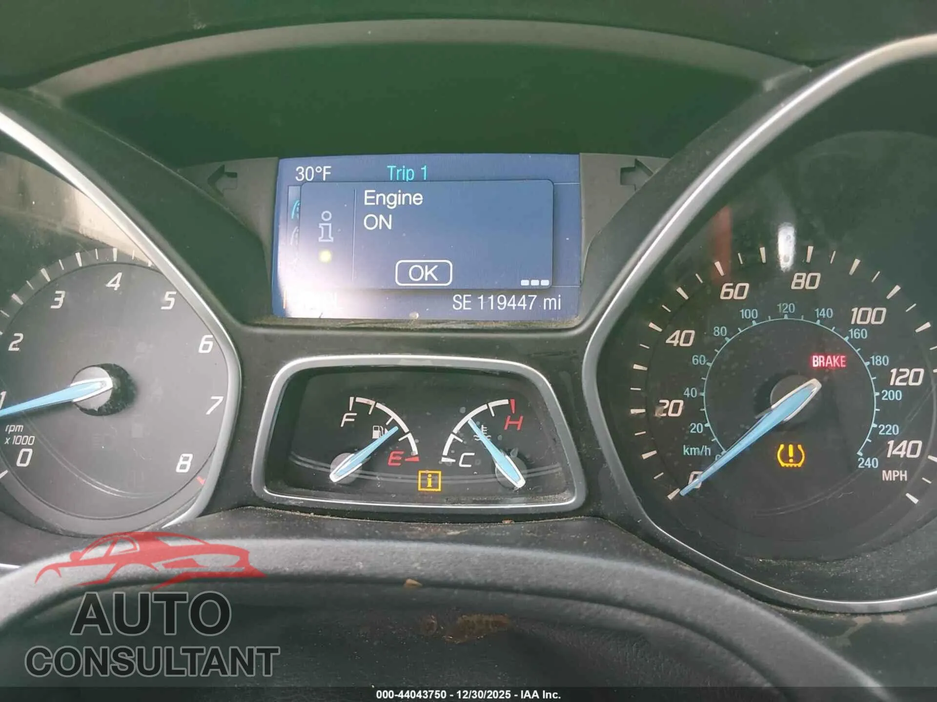 2014 FORD FOCUS Damaged VIN 1FADP3K2XEL339339 – exterior detail