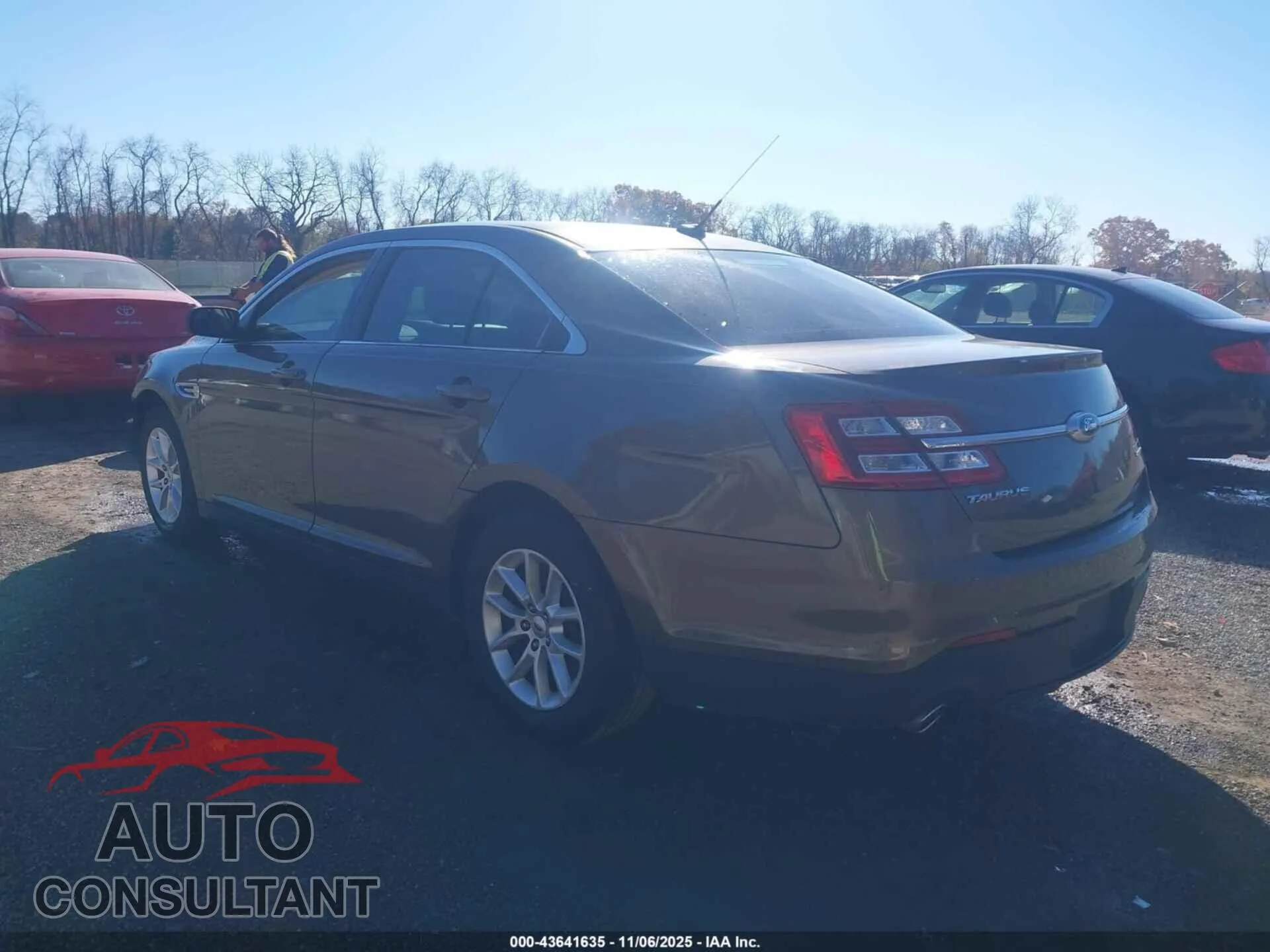 2015 FORD TAURUS Damaged VIN 1FAHP2D89FG122971 – side profile