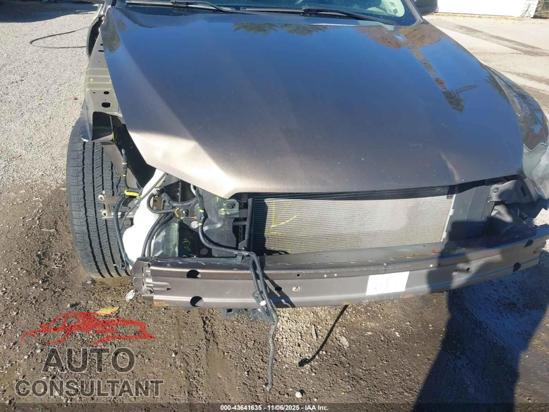 2015 FORD TAURUS Damaged VIN 1FAHP2D89FG122971 – engine bay