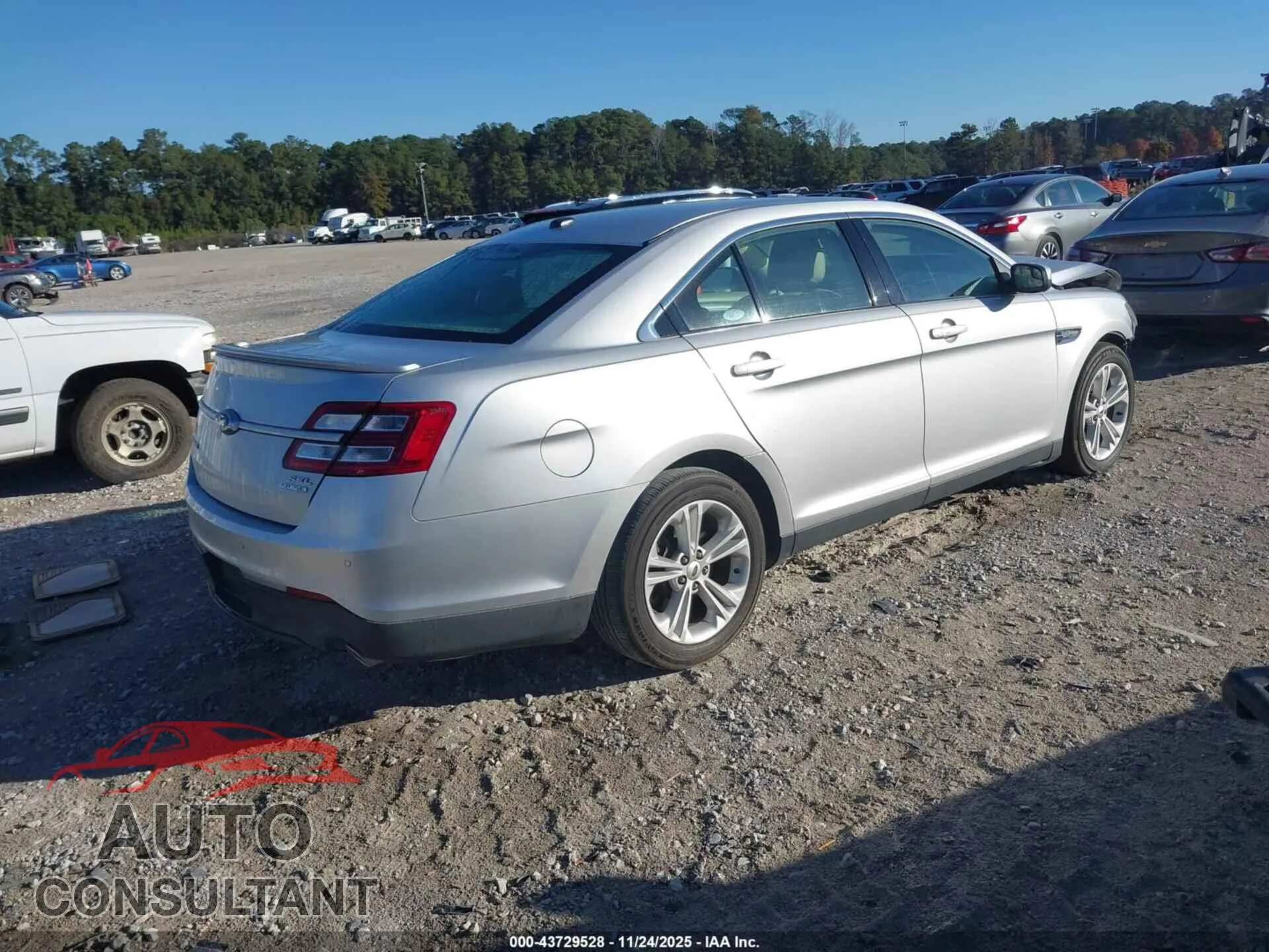 2015 FORD TAURUS Damaged VIN 1FAHP2E87FG164537 – dashboard