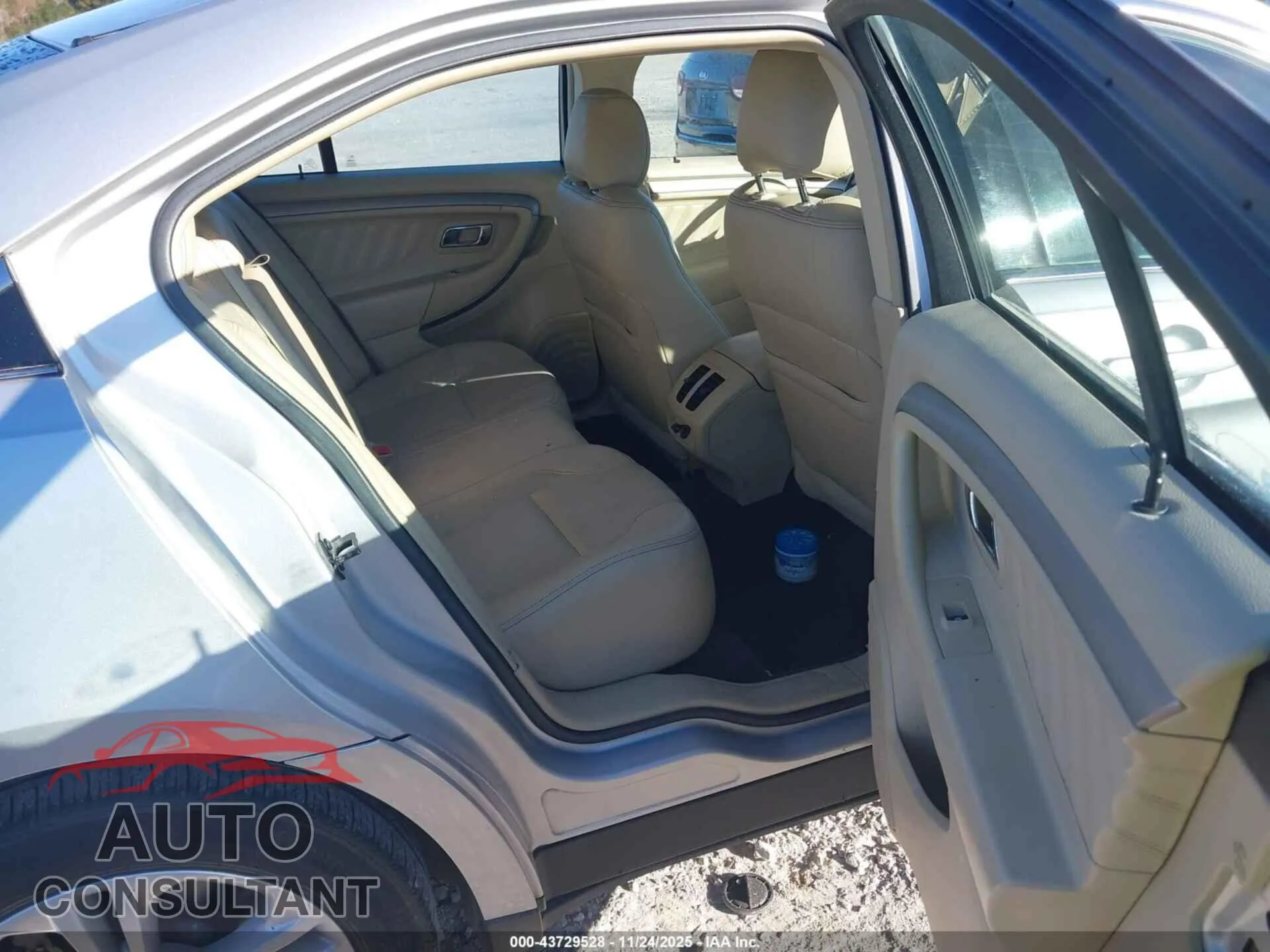 2015 FORD TAURUS Damaged VIN 1FAHP2E87FG164537 – undercarriage