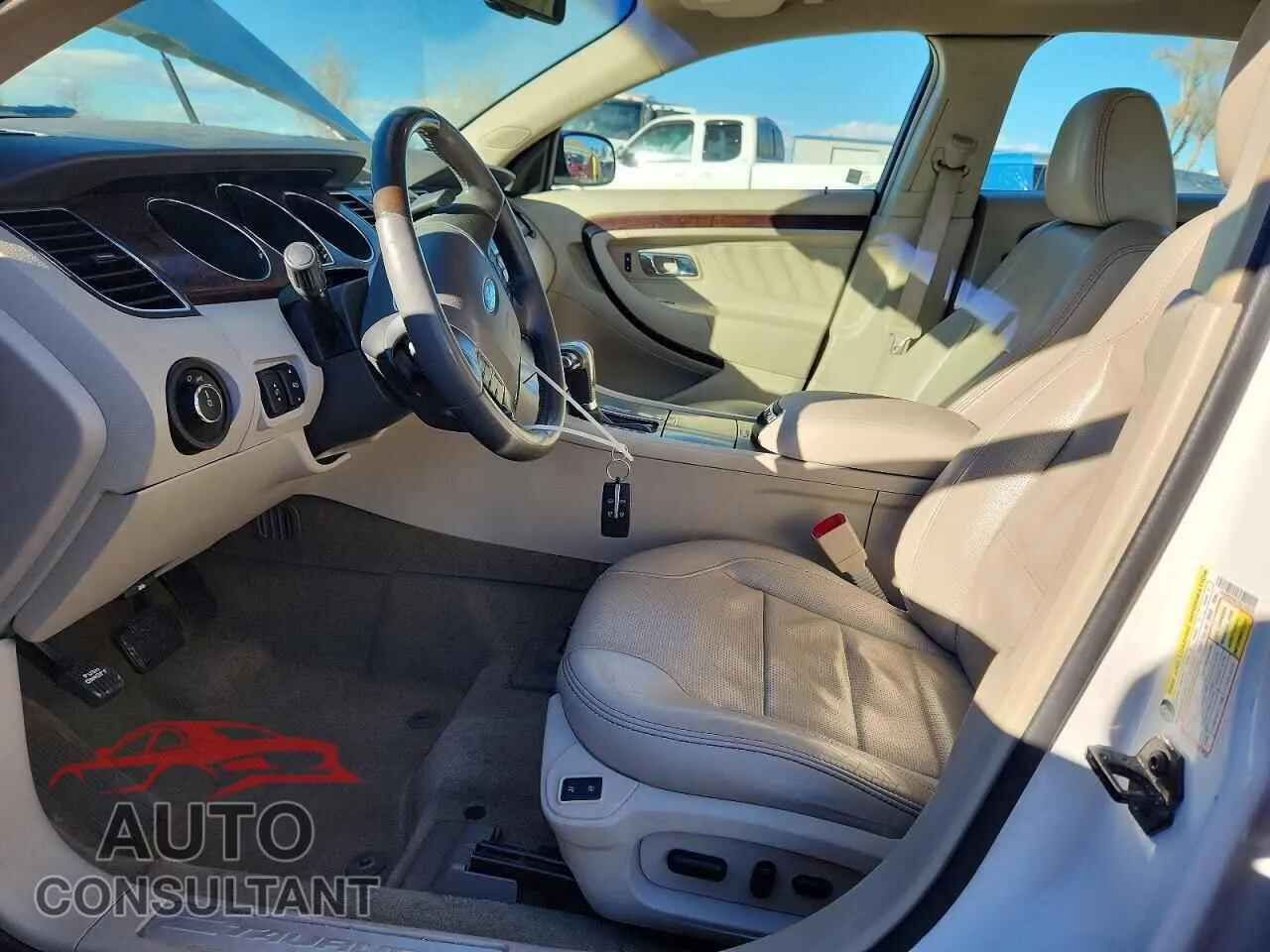 2012 FORD TAURUS Damaged VIN 1FAHP2FW1CG132918 – exterior detail