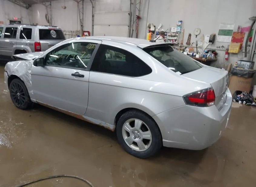 2010 FORD FOCUS Used VIN 1FAHP3DN8AW168835 – photo 16 2010 FORD FOCUS Used VIN 1FAHP3DN8AW168835 – photo 16
