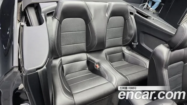 2022 Ford Mustang GT Convertible Sold VIN 1FATP8FF8N5102746 – interior seats 2022 Ford Mustang GT Convertible Sold VIN 1FATP8FF8N5102746 – interior seats