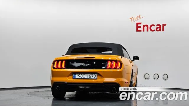 2018 Ford Mustang Convertible Sold VIN 1FATP8UH5J5152972 – photo 25