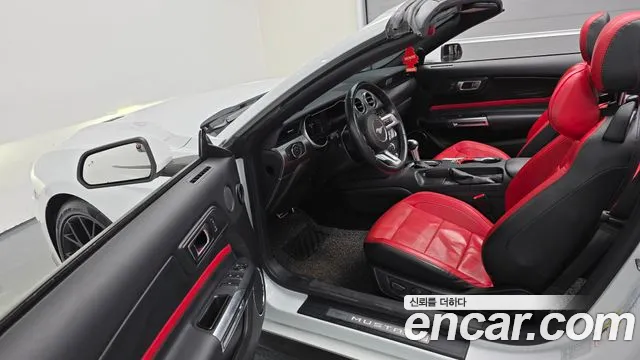 2021 Ford Mustang Convertible Sold VIN 1FATP8UH8M5124507 – exterior detail