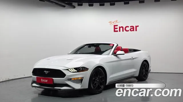 2021 Ford Mustang Convertible Sold VIN 1FATP8UH8M5124507 – trunk area