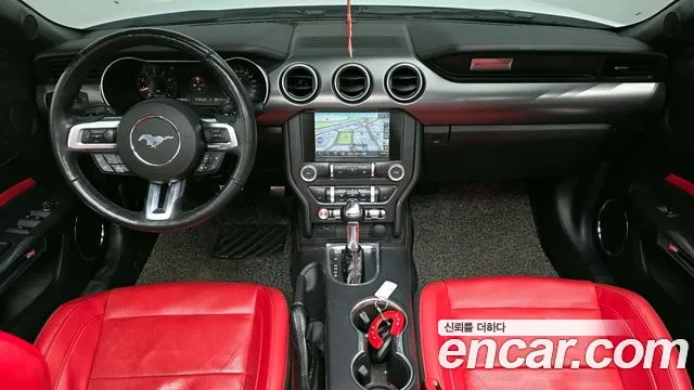 2021 Ford Mustang Convertible Sold VIN 1FATP8UH8M5124507 – photo 14