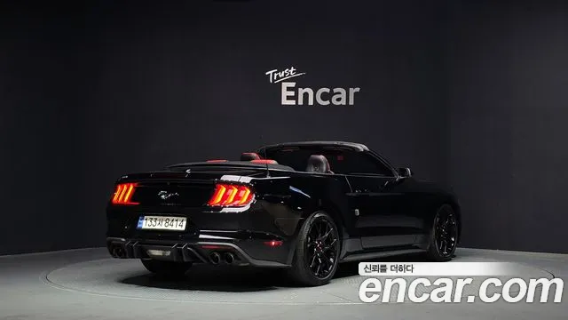 2018 Ford Mustang Convertible Sold VIN 1FATP8UHXJ5152952 – front exterior