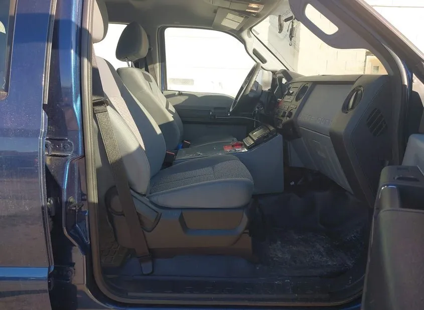 2013 FORD F-450 Used VIN 1FD9W4HT5DEB20800 – undercarriage