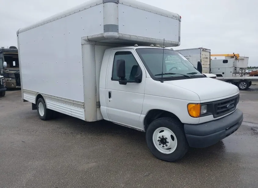 2007 FORD E-450 Used VIN 1FDXE45SX7DA17825 – side profile