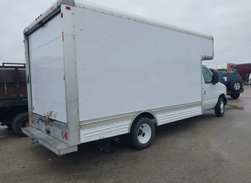 2007 FORD E-450 Used VIN 1FDXE45SX7DA17825 – odometer reading