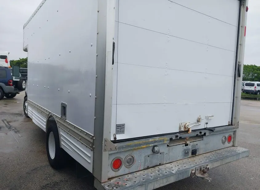 2007 FORD E-450 Used VIN 1FDXE45SX7DA17825 – photo 14