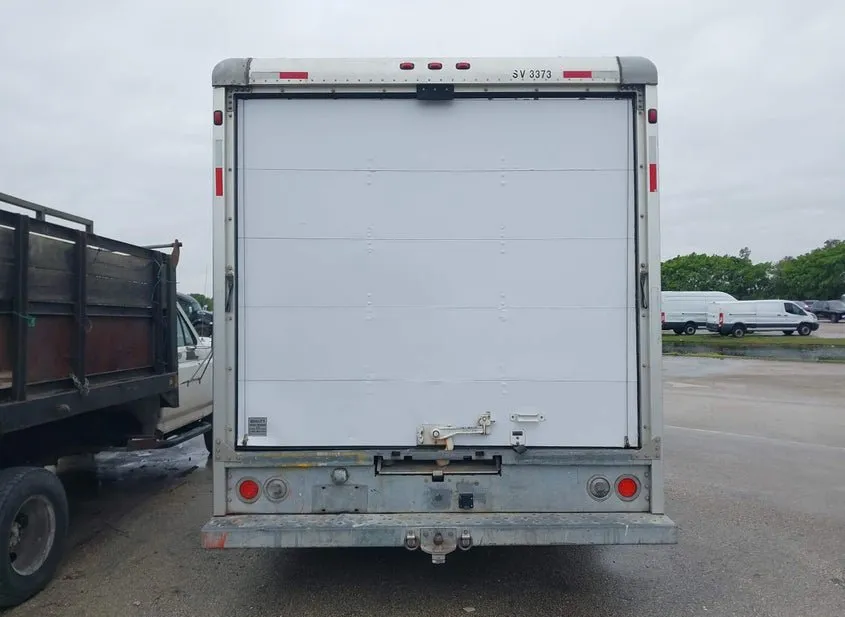 2007 FORD E-450 Used VIN 1FDXE45SX7DA17825 – photo 16