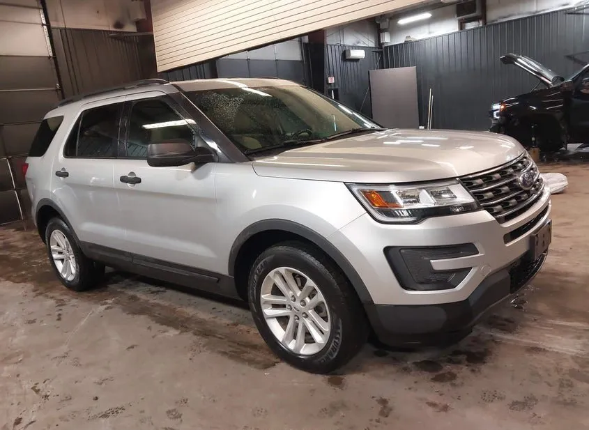 2017 FORD Explorer Used VIN 1FM5K8B89HGD23074 – engine bay