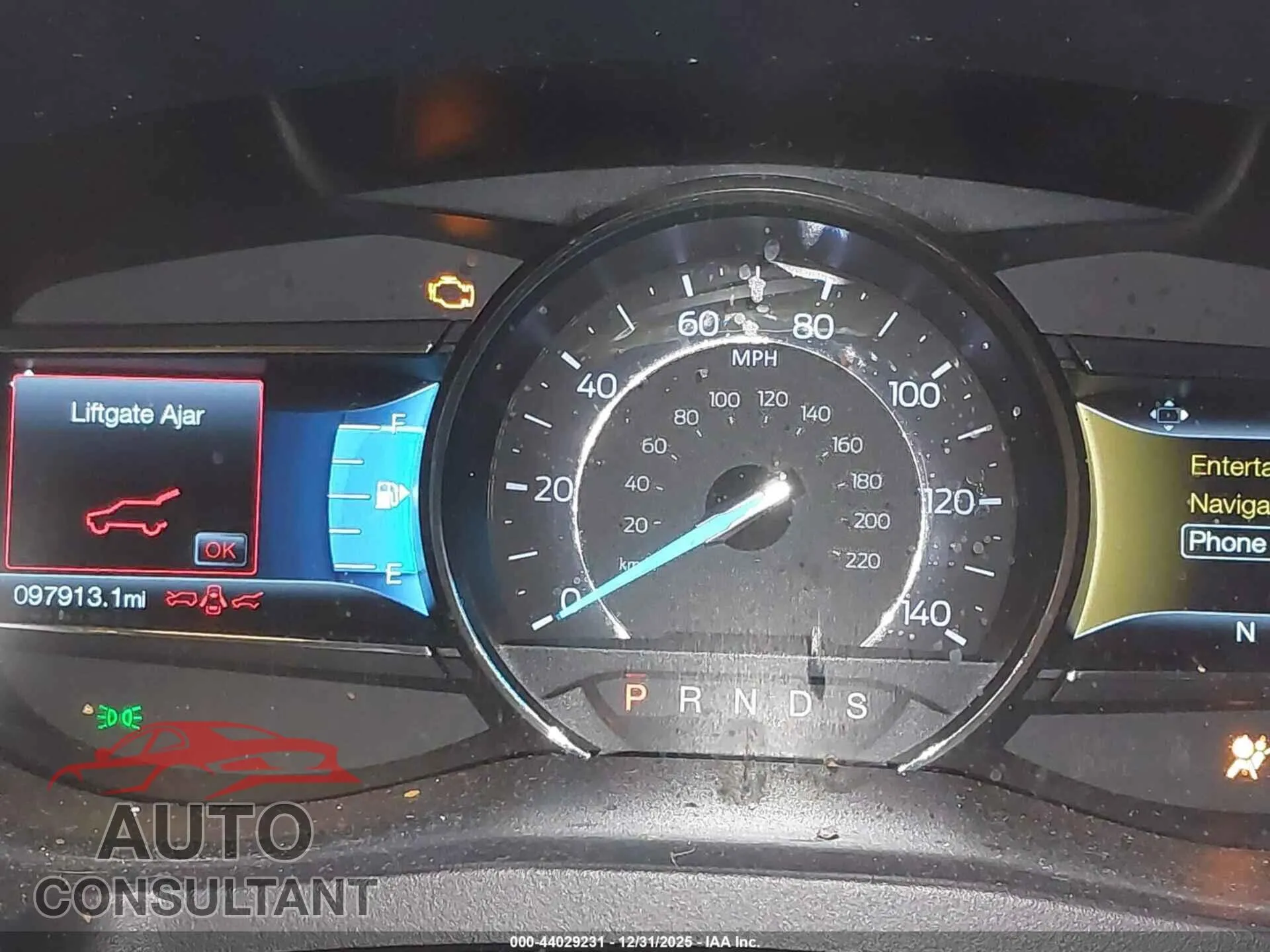 2017 FORD EXPLORER Damaged VIN 1FM5K8D80HGA42424 – exterior detail