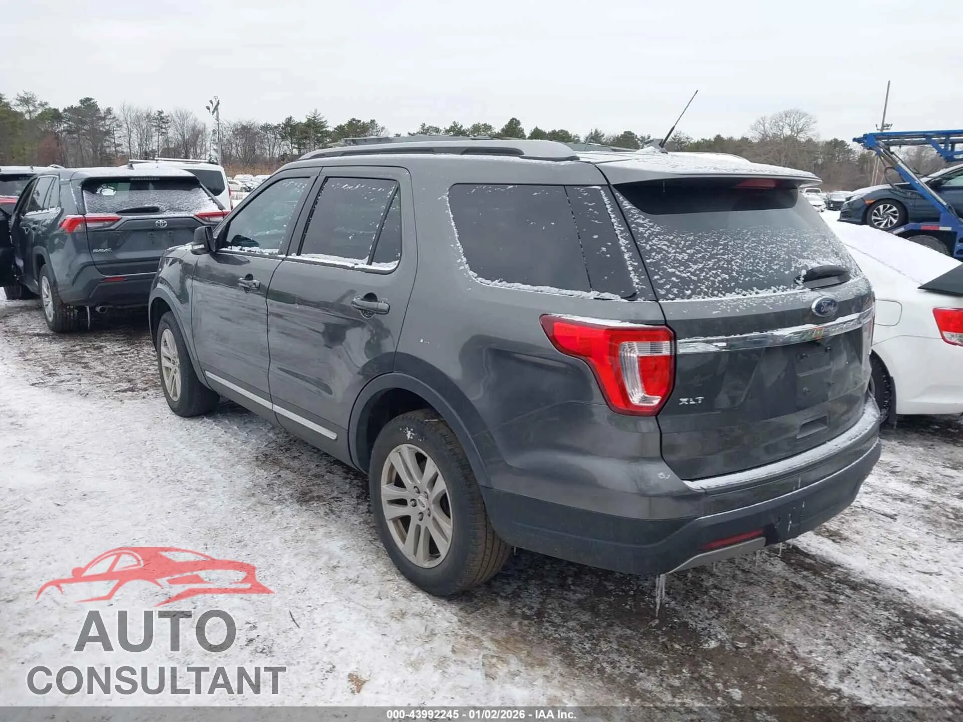 2019 FORD EXPLORER Damaged VIN 1FM5K8D85KGB18811 – side profile