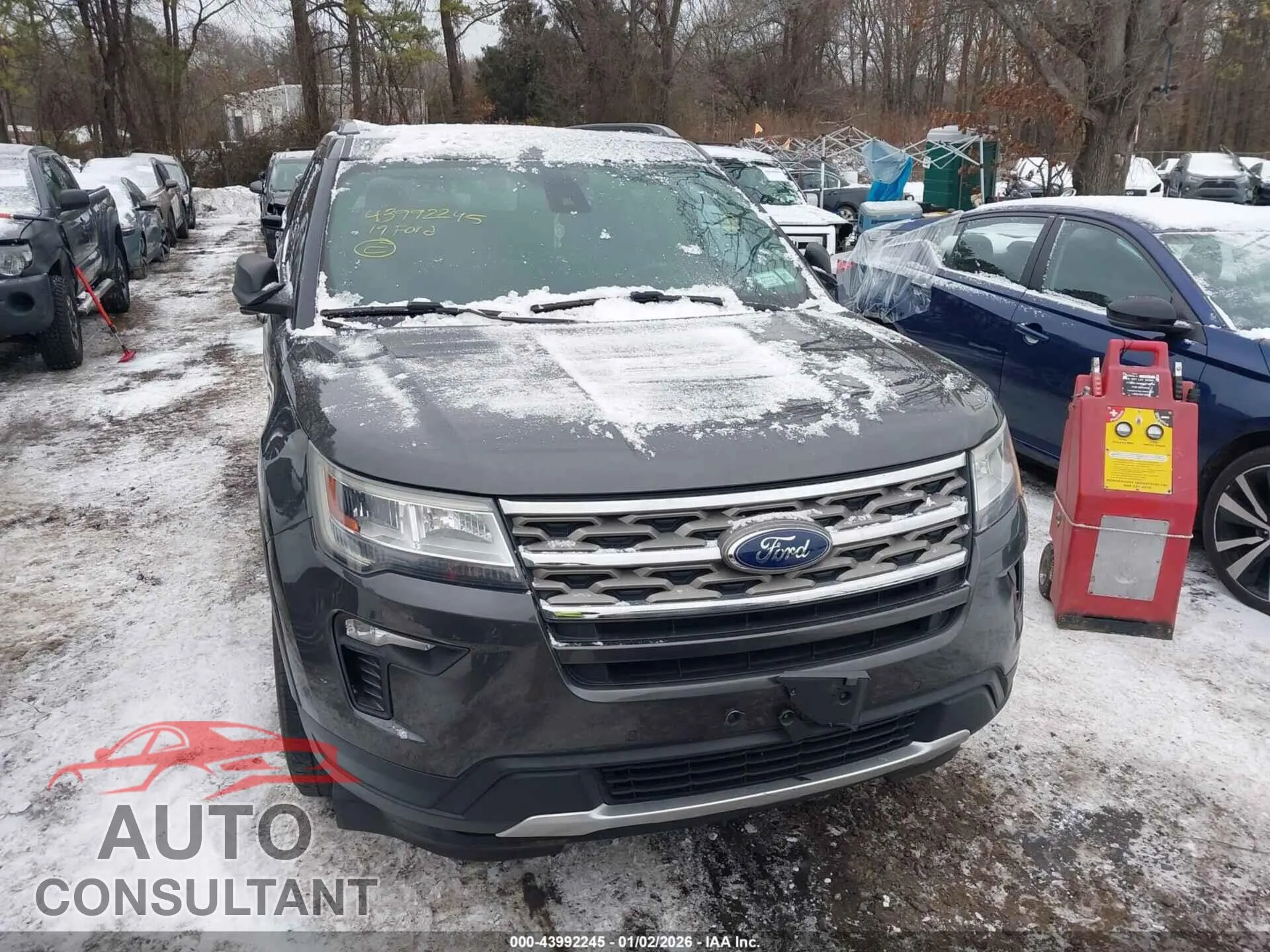 2019 FORD EXPLORER Damaged VIN 1FM5K8D85KGB18811 – engine bay